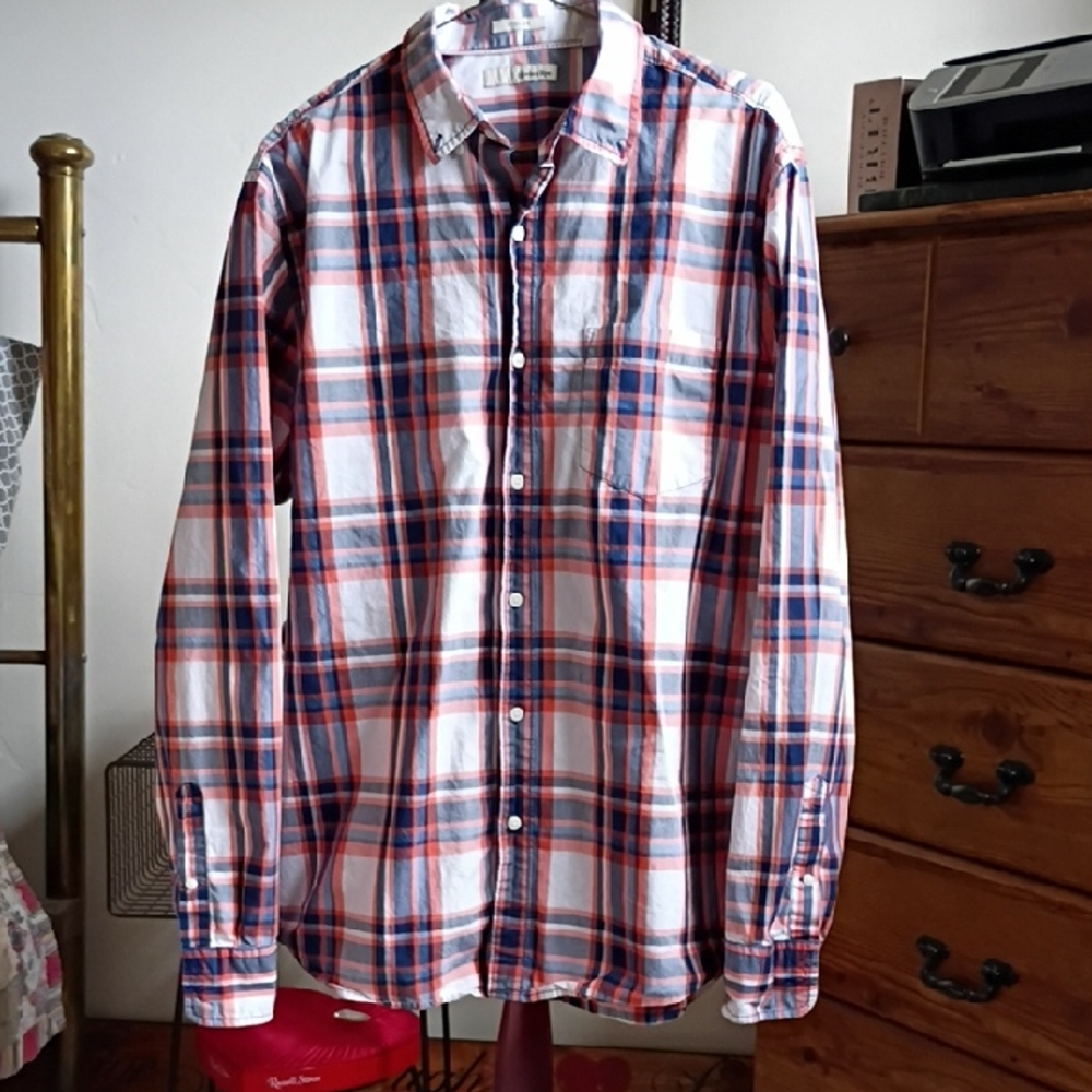 Classic Plaid Button-Up Shirt
